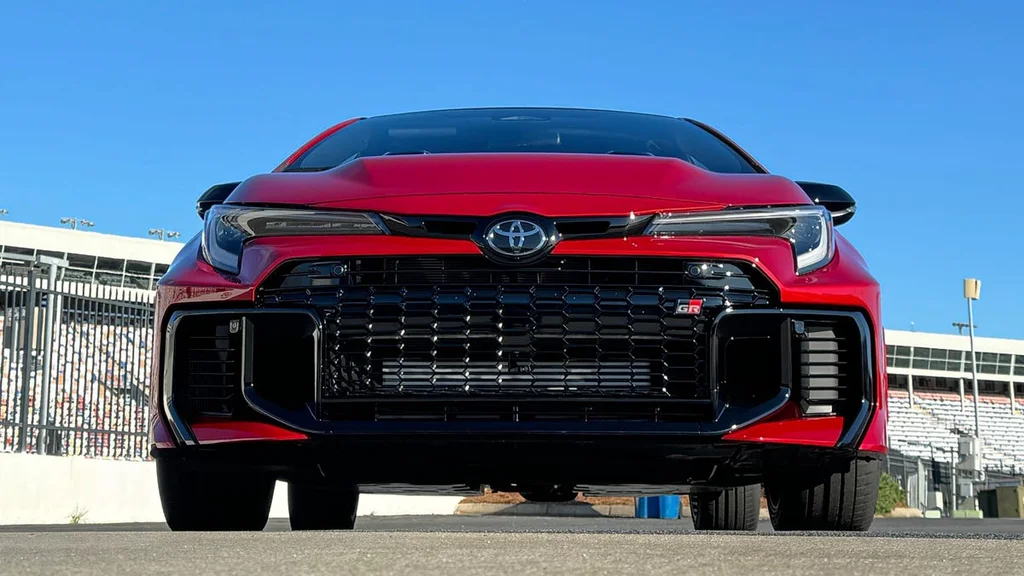 Vylepšená Toyota GR Corolla 2025