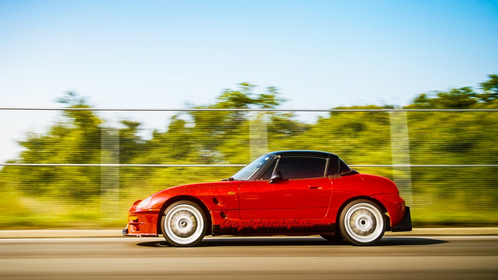 Zábava v 1991 Suzuki Cappuccino