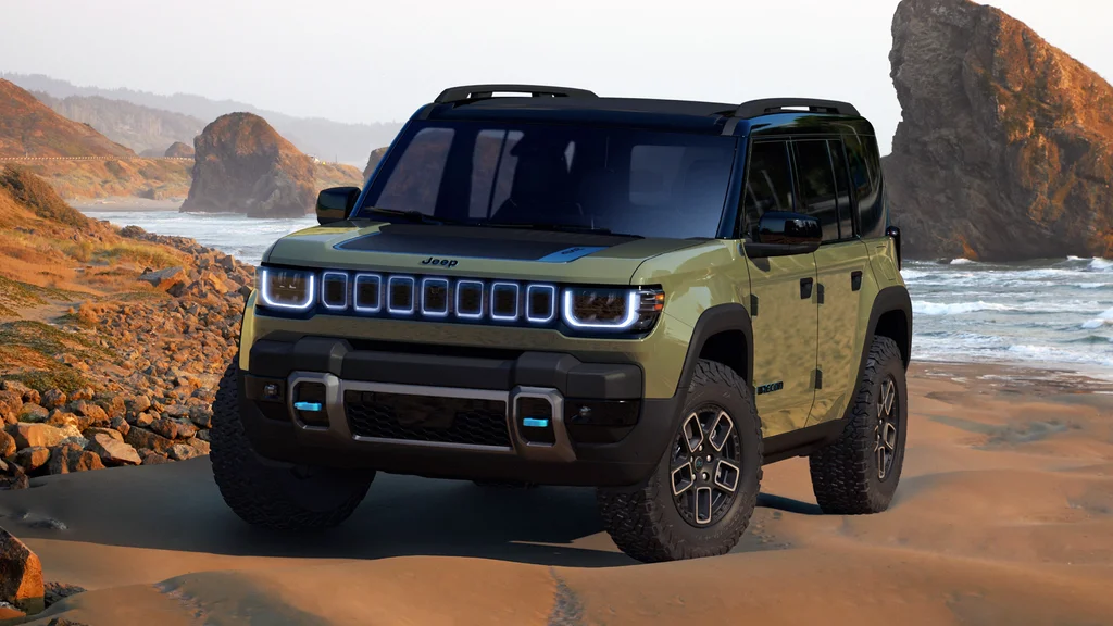 Jeep Recon z terenowym designem i demontowalnymi drzwiami