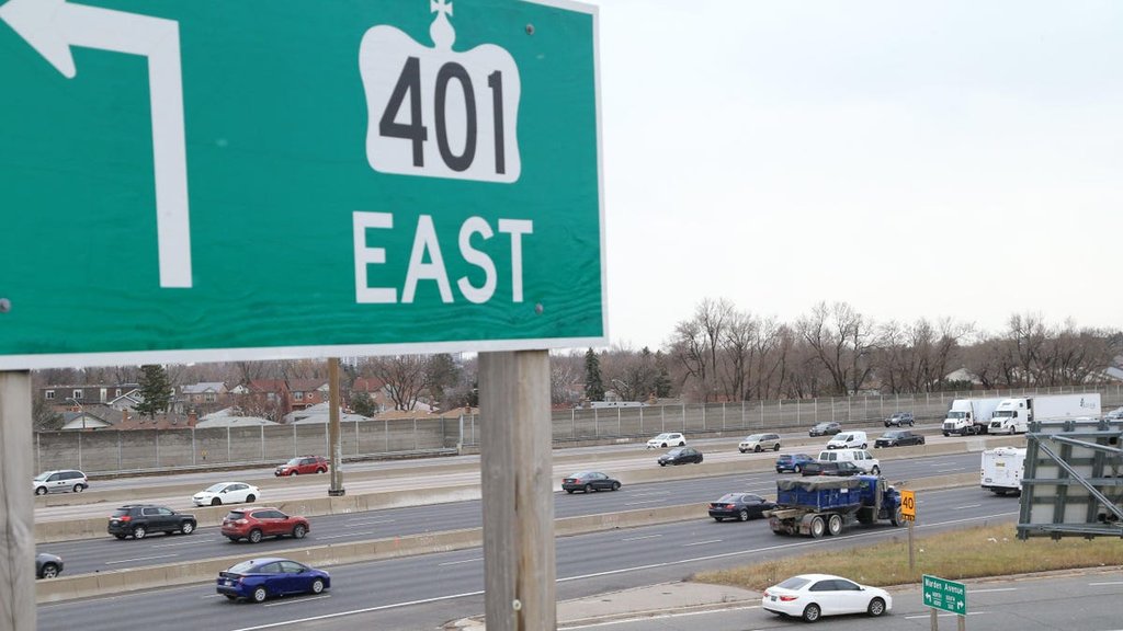 Nowy tunel pod autostradą 401 w Ontario