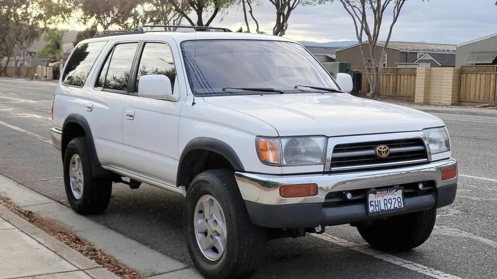 Dobra okazja? 1997 Toyota 4Runner za 8500$